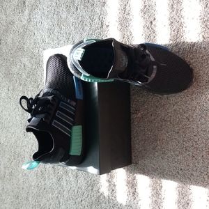 Adidas NMD_R1